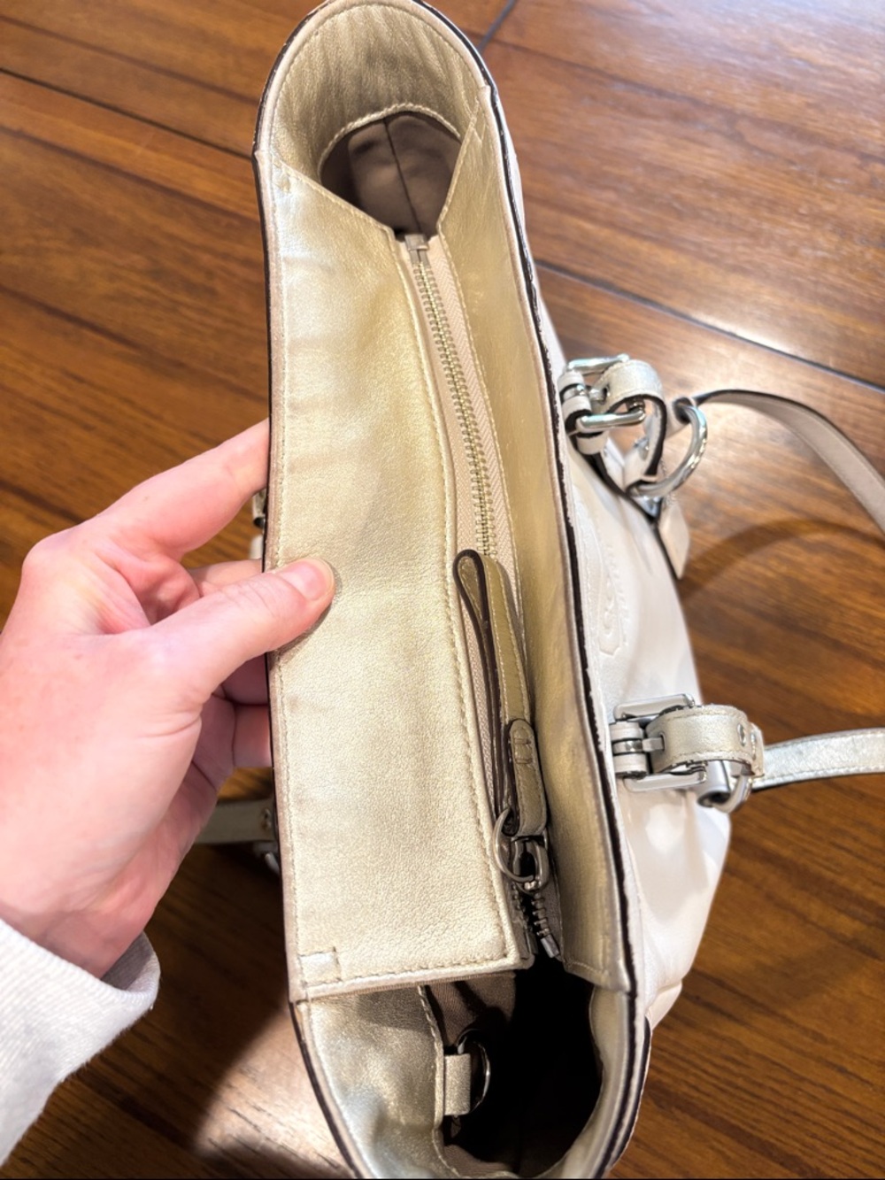 Coach Cream Leather Shoulder Tote with Buckle Straps - Picture 5 of 15
